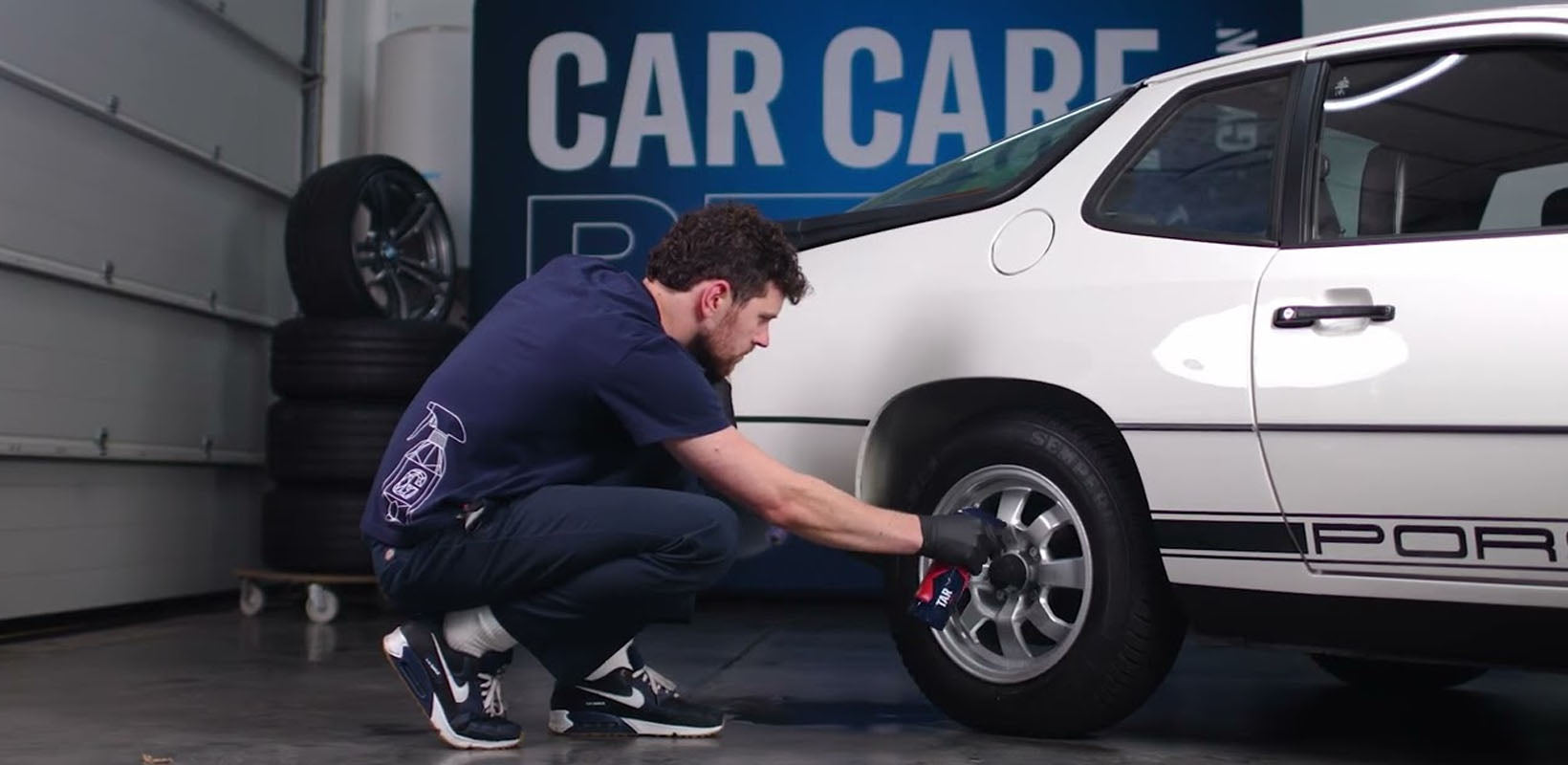 Cara Membersihkan Noda Aspal di Body Mobil Paling Aman
