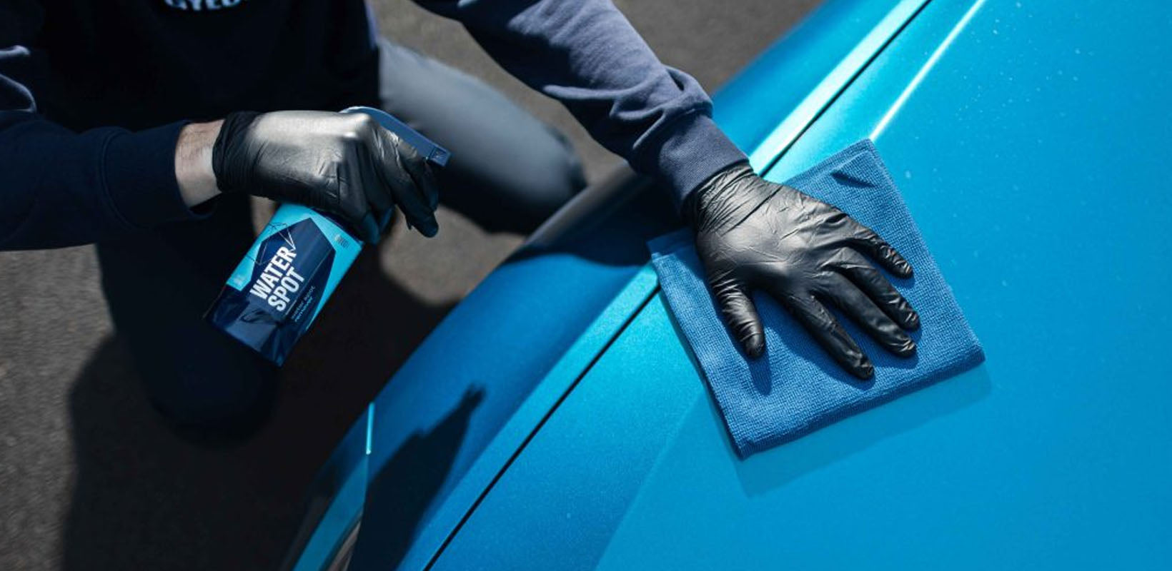 Rekomendasi Produk Ampuh Hilangkan Waterspot Body Mobil