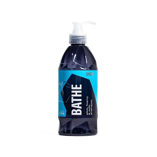 GYEON Q²M Bathe 500ml – pH Neutral Car Shampoo