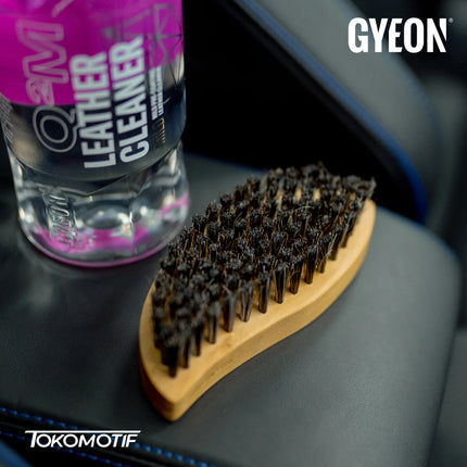 Gyeon Q2M Leather Brush - Sikat Kulit